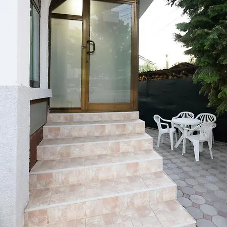 Rose'S Apartment Prilep Extérieur photo